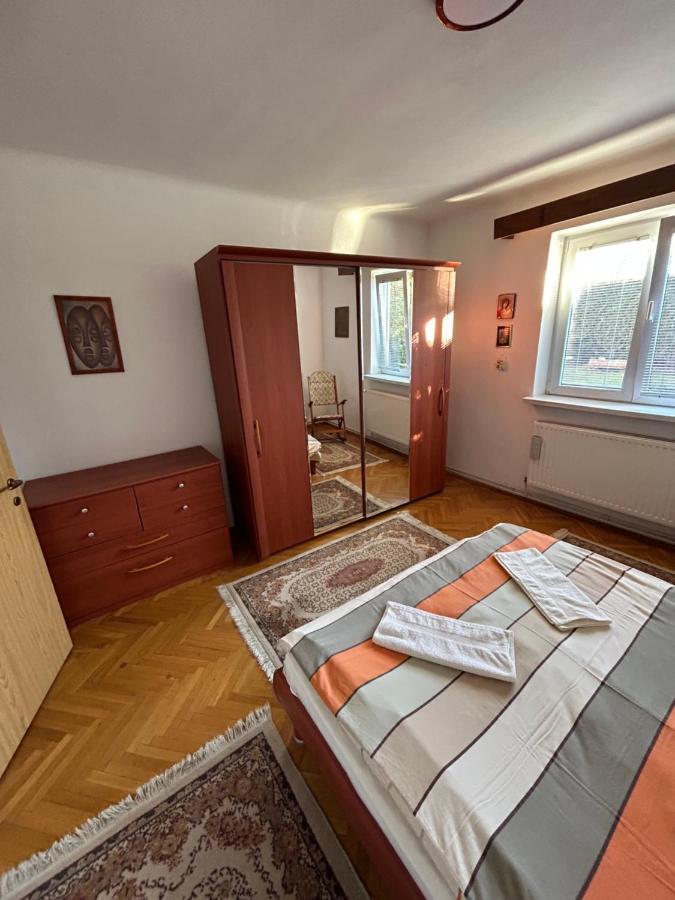 Вилла Casa Bunicilor Colonia Sase Martie Экстерьер фото